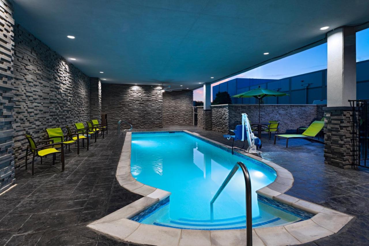 Springhill Suites By Marriott Austin North Екстериор снимка